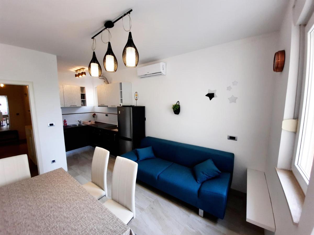 Split Symphony Veranda: Modern, New Apartment Luaran gambar