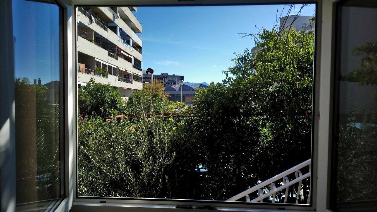 Split Symphony Veranda: Modern, New Apartment Luaran gambar